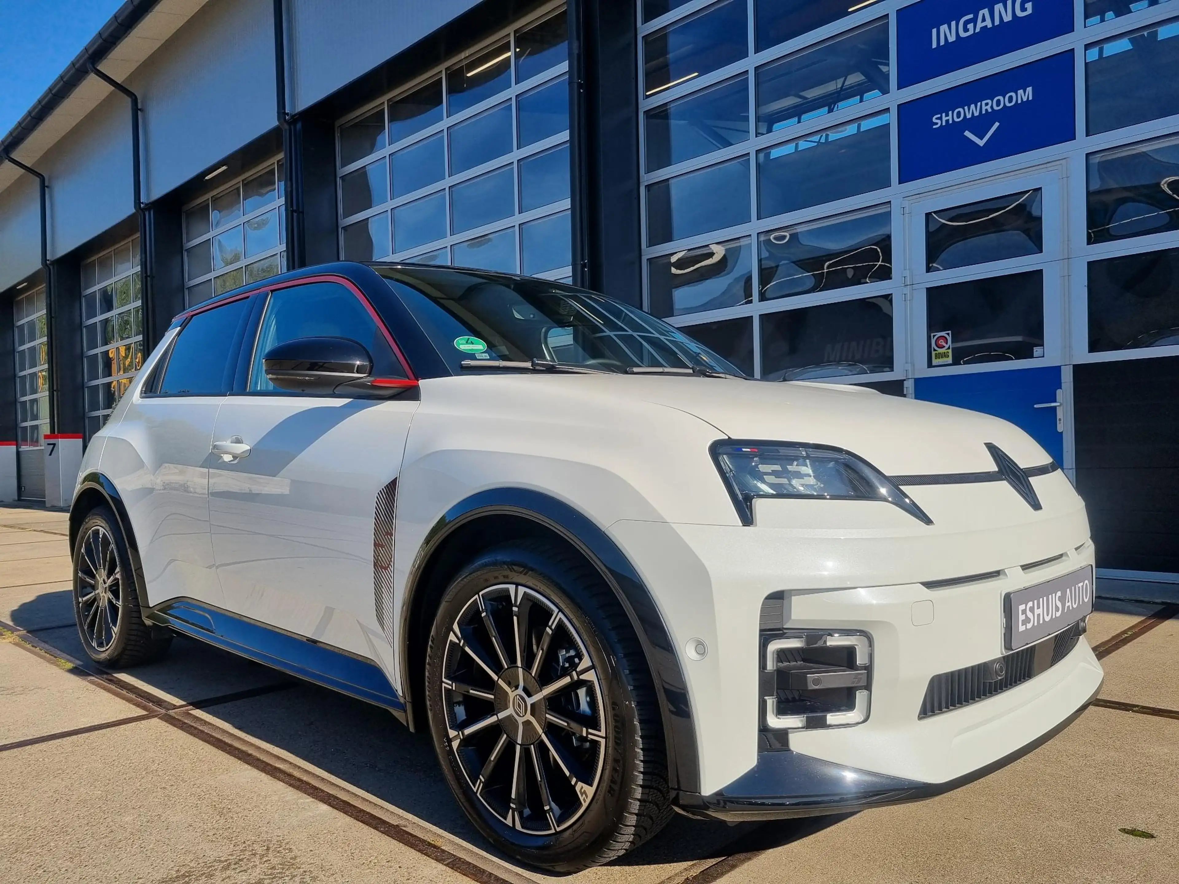 Renault R 5 urban range iconic cinq 40 kWh Harman Kardon / ACC — photo 33