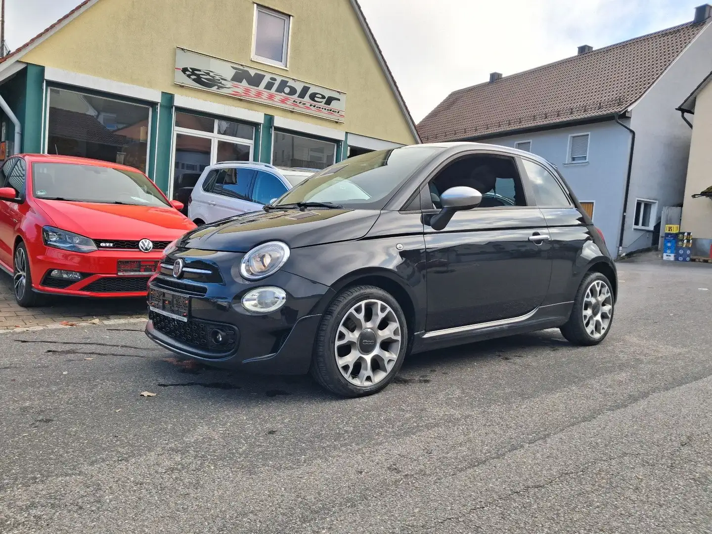 Fiat 500 0.9 8V TwinAir ROCKSTAR PANO+NAVI+PDC+DAB Noir - 1