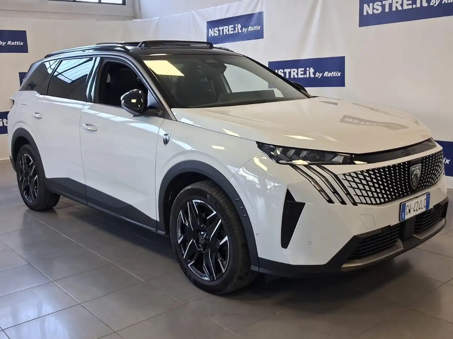 Peugeot 5008 1.2 hybrid GT 145cv 7p e-dcs6 Blanc - 1