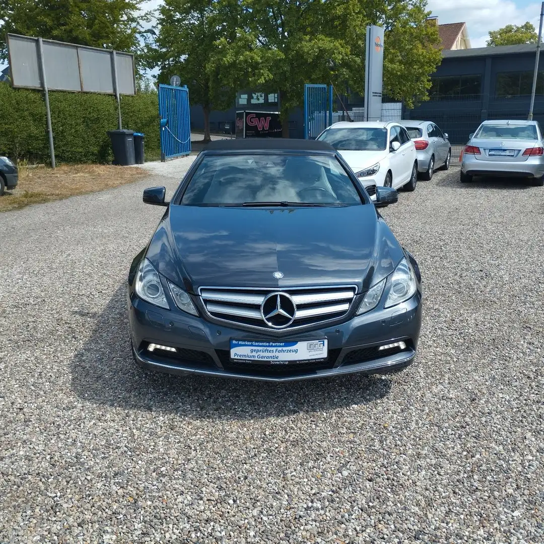 Mercedes-Benz E 250 Cabriolet AUTO.Klima.NAVI.Leder.Kamera. Gris - 1