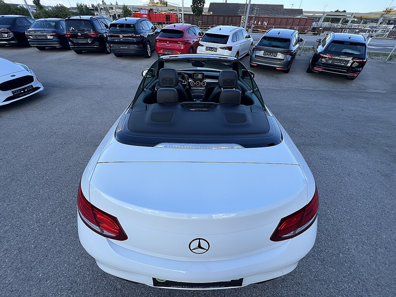 Mercedes-Benz C 250 d AMG Line — photo 13