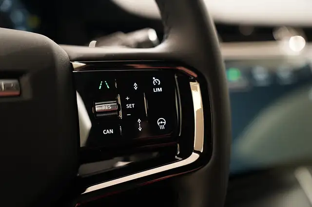 Land Rover Range Rover Evoque P270e PHEV Dynamic SE AWD Aut. Ansicht 14