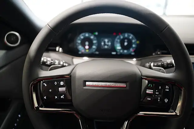 Land Rover Range Rover Evoque P270e PHEV Dynamic SE AWD Aut. Ansicht 13