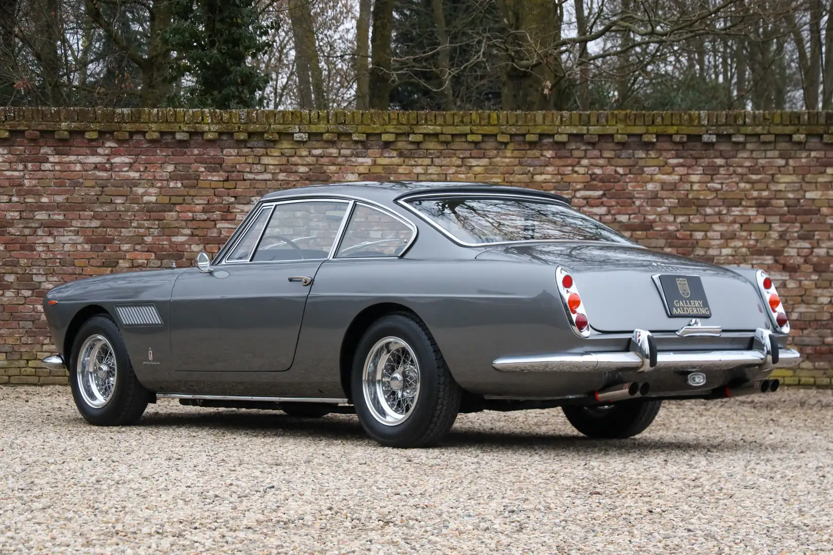 Ferrari 250 GTE Series 1 by Pininfarina "Recently invested €20 Grau - 2