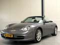 Porsche 911 Cabrio 3.6 Carrera 4 Org NL|1e Eigenaar|Hardtop Gri - thumbnail 6