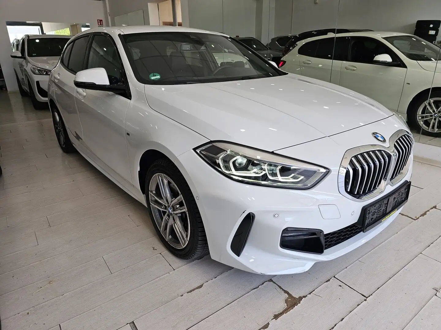 BMW 118 I Msport C.Lega17" LED Clima2Zone M-Sport M Sport Bianco - 2