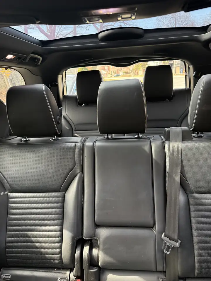 Land Rover Discovery снимка Land Rover Discovery