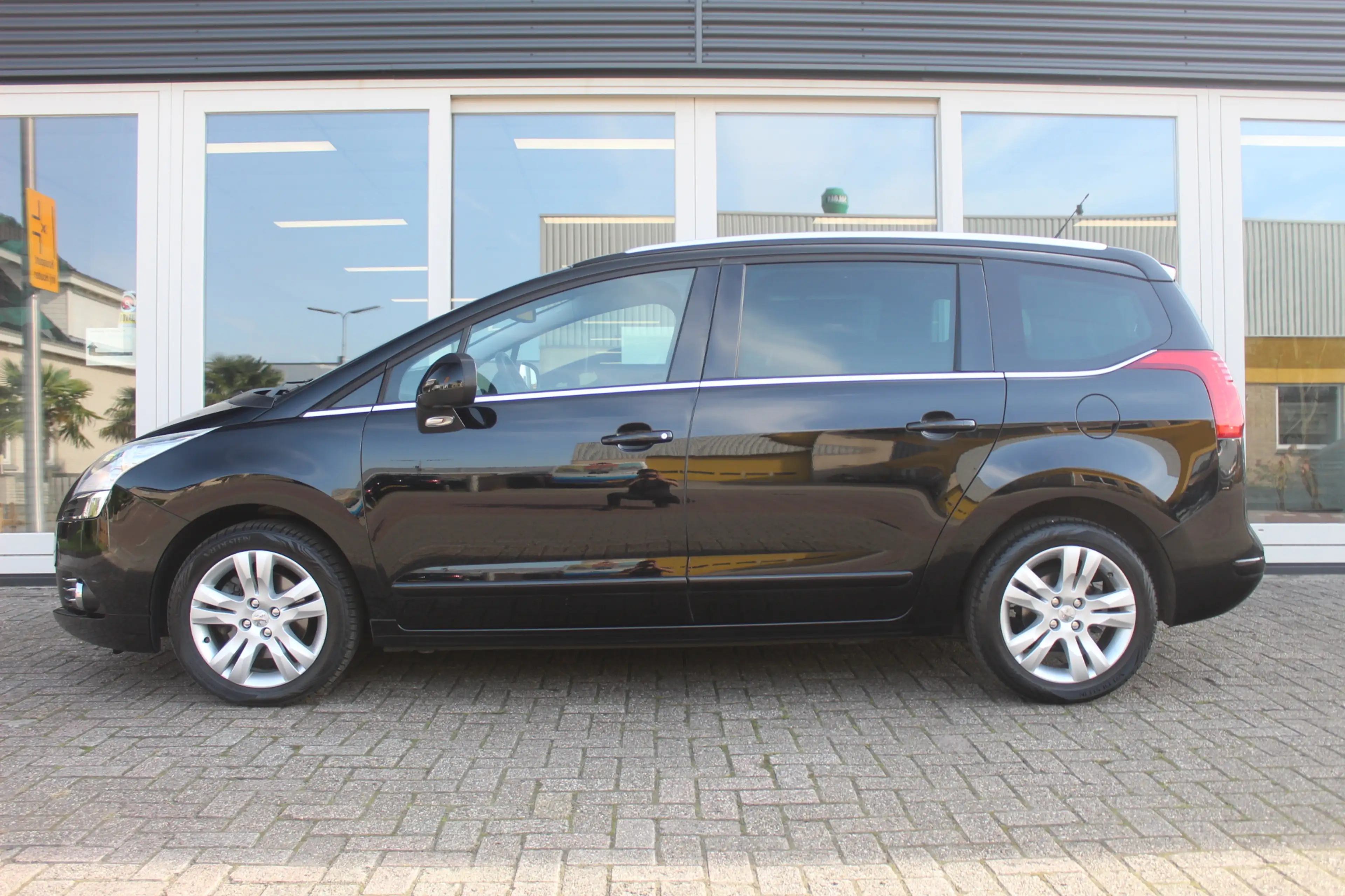 Peugeot 5008 1.6 THP 155 PK Executive 7p, **Nieuwe Ketting** Cr — photo 8