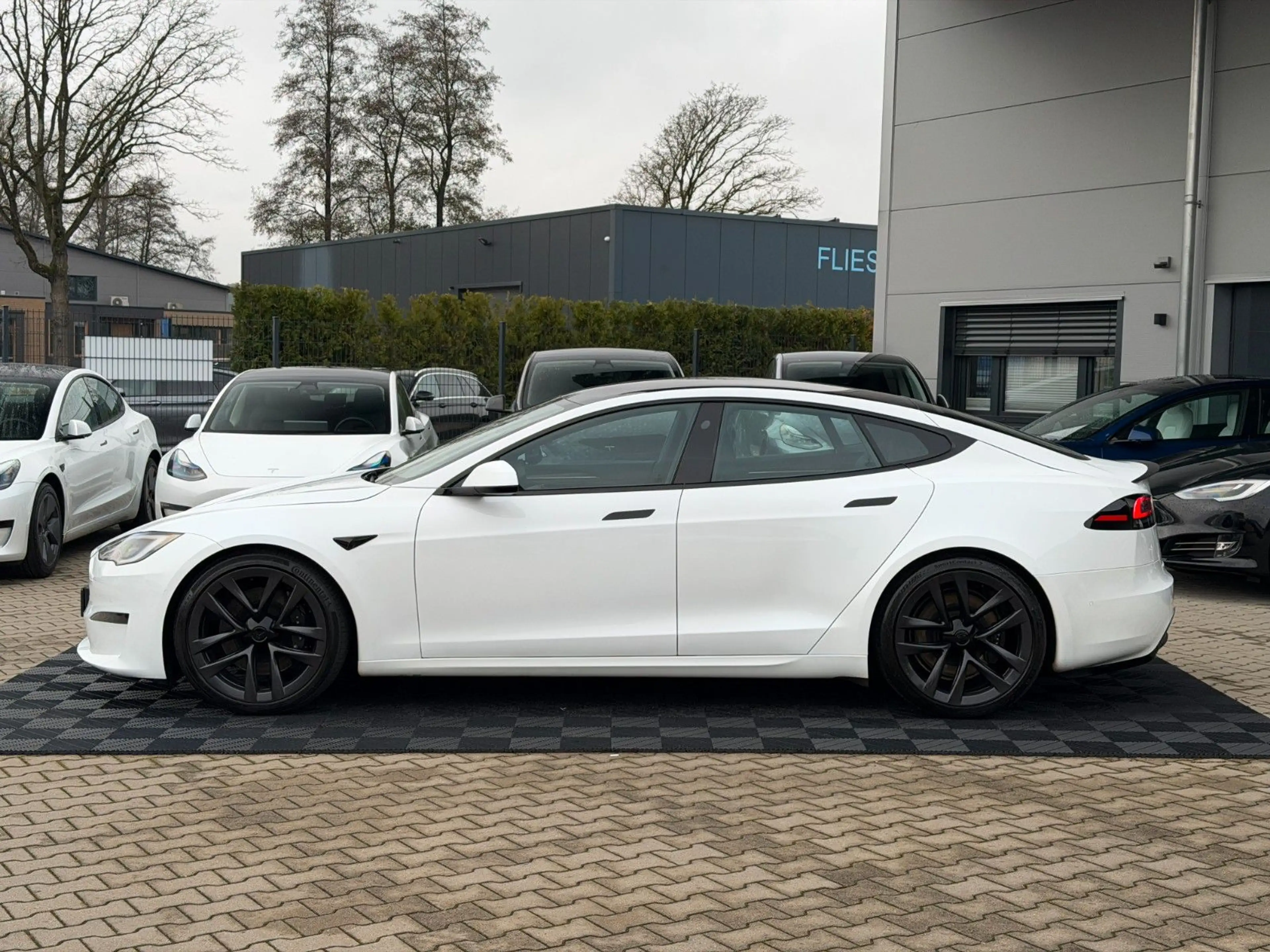 Tesla Model S MODEL S PLAID | FULL SELF DRIVE | 21" INCH | — photo 9