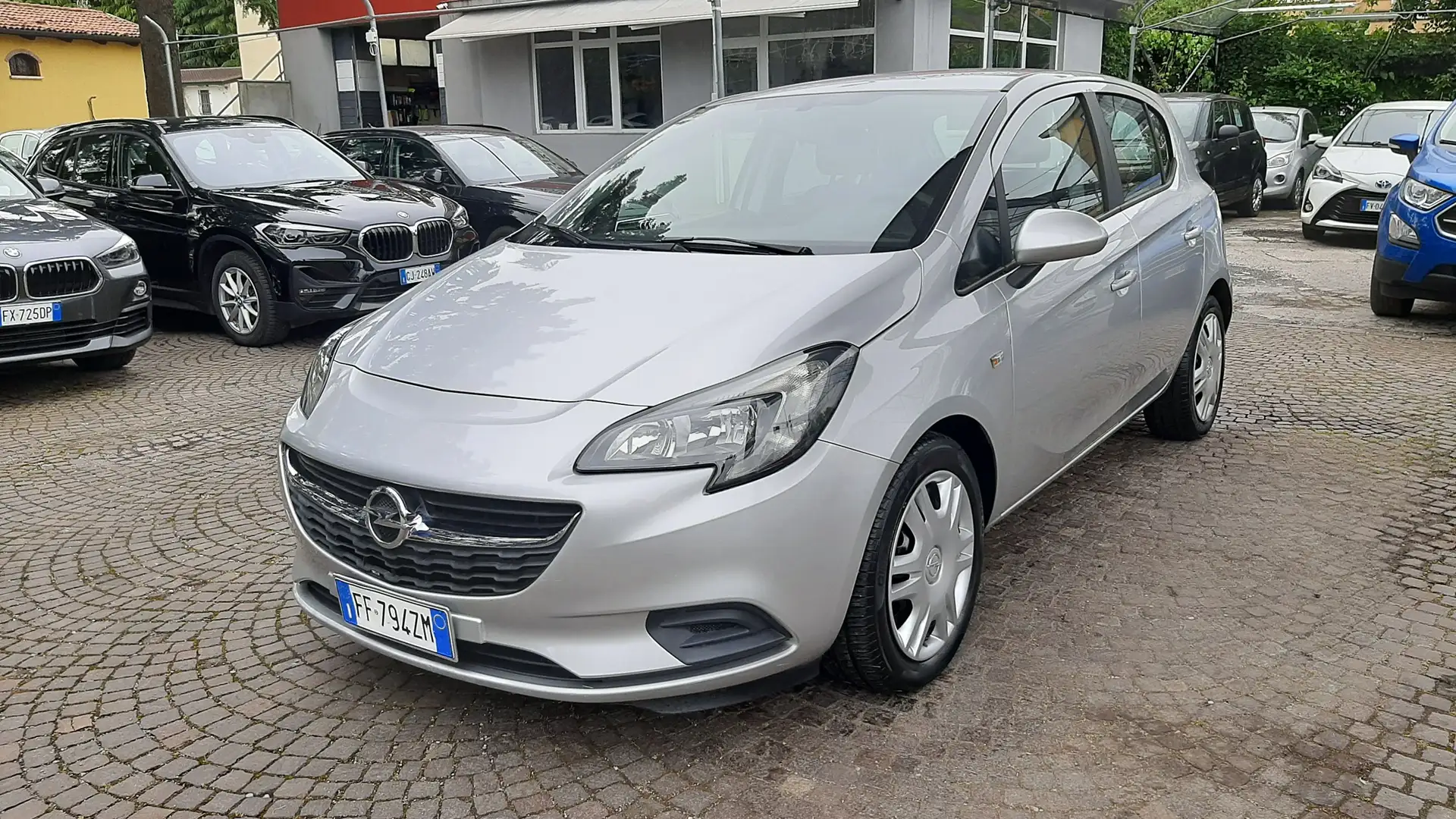 Opel Corsa 5p 1.4 Innovation Gpl 90cv Grijs - 1