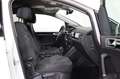 Volkswagen Touran Highline*7-SITZE*STANDHEIZ*CARPLAY*1.HAND Weiß - thumbnail 22