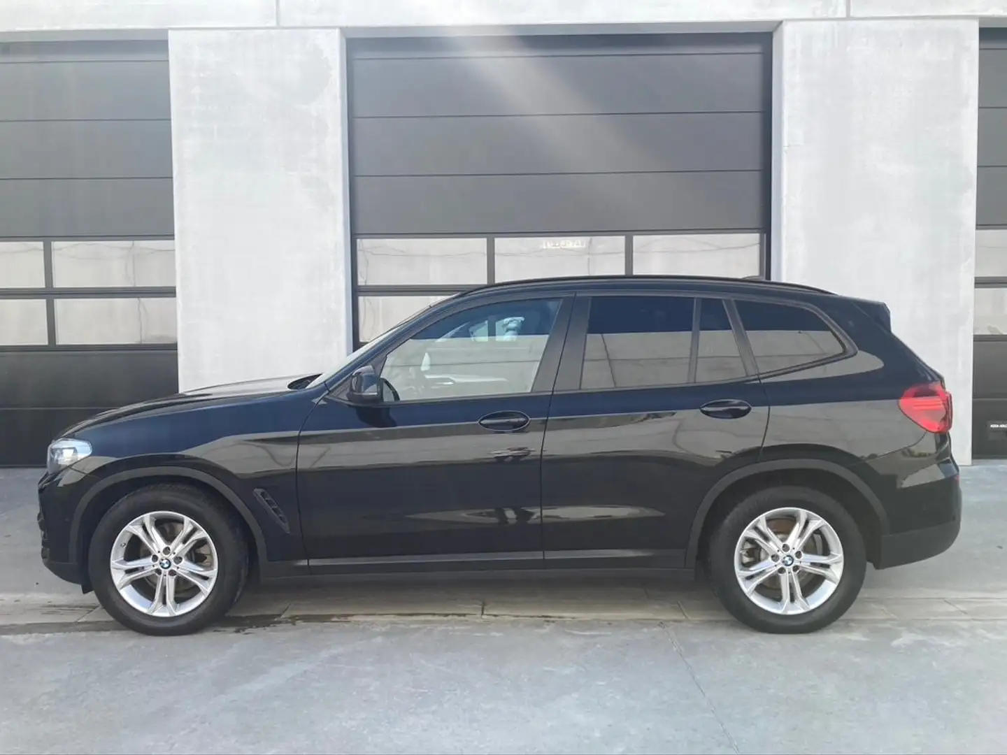 BMW X3 sDrive18d Aut./Pano Dak/Comfortaccess/Trekhaak/... Noir - 1