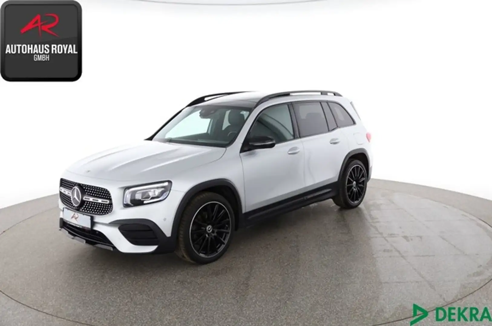 Mercedes-Benz GLB 220 4M 3x AMG NIGHT WIDE,PANO,KAMERA,AHK,SH Silber - 1