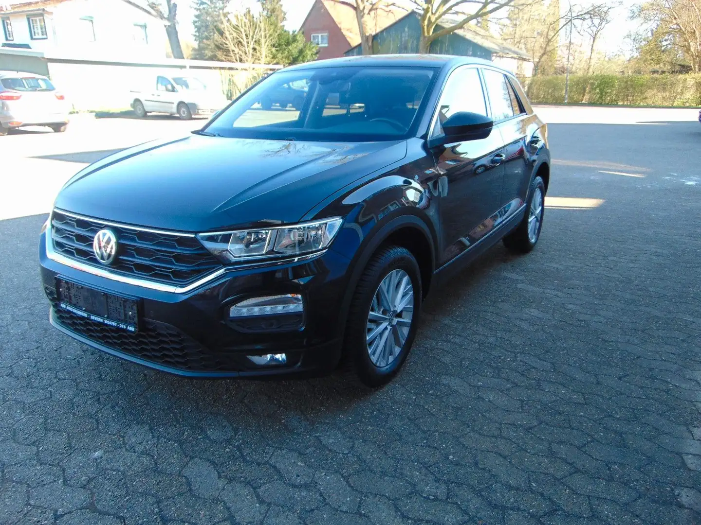 Volkswagen T-Roc Basis Noir - 1