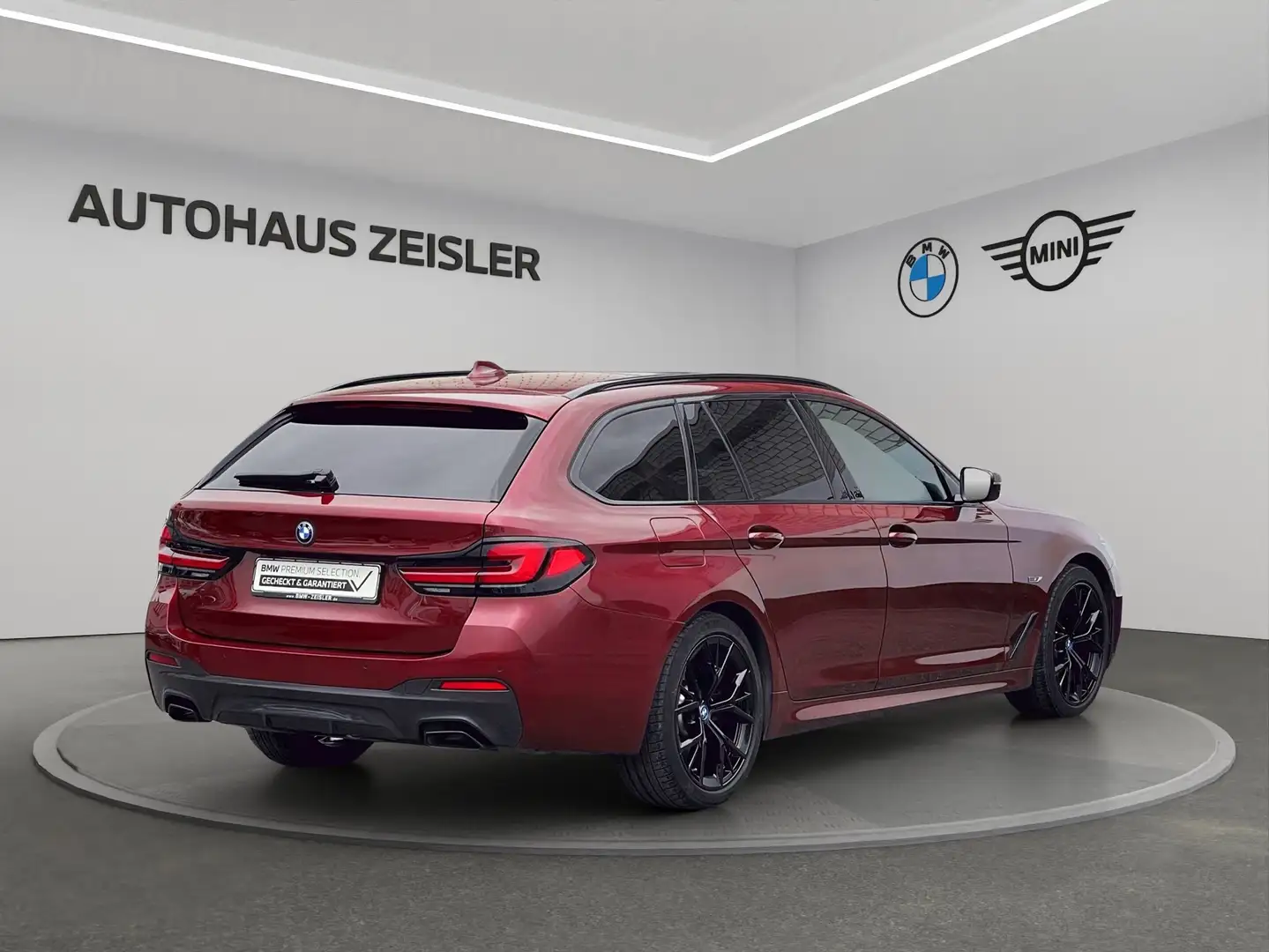 BMW 530 e Touring M SPORTPAKET PanoDach AHK Hifi Rouge - 2