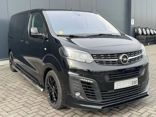 Opel Zafira Life 2.0 Turbo D BlueInj. Business Innovation // FULL