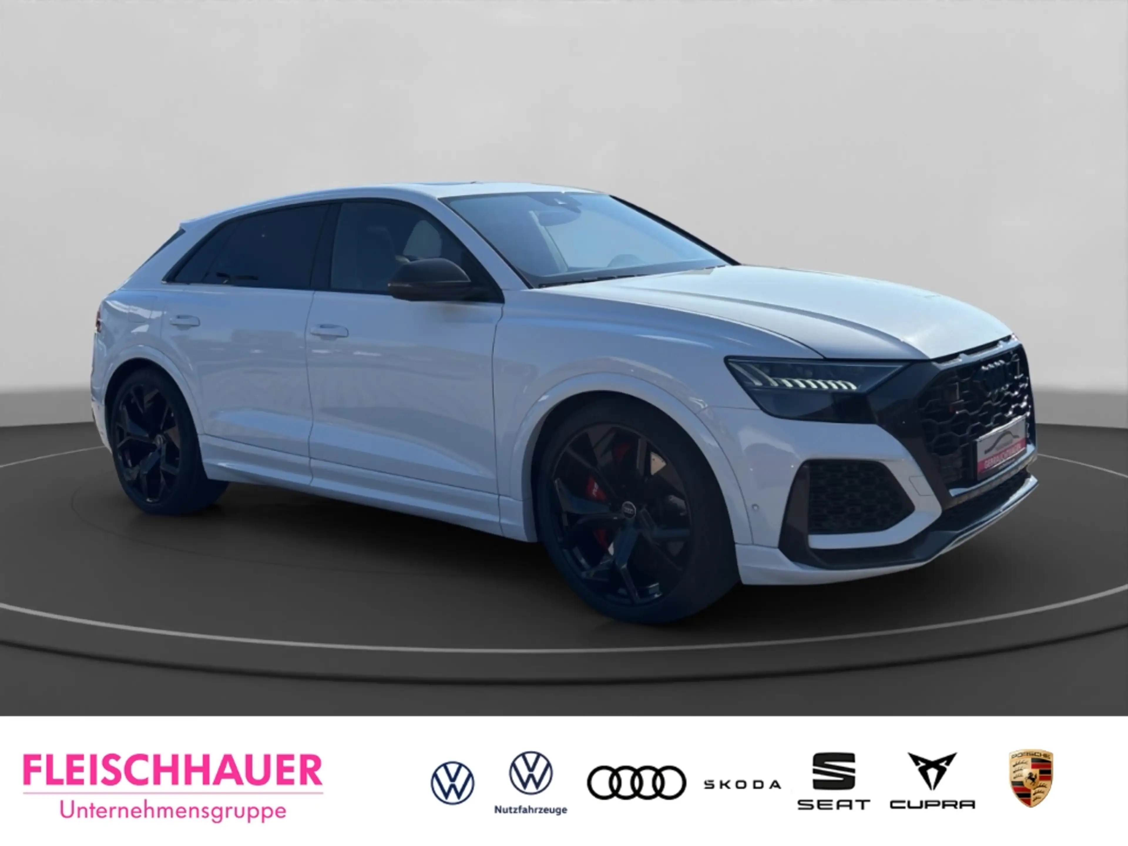 Audi RS Q8 4.0 TFSI AHK Carbon Matrix-LED Panorama B&O — photo 9