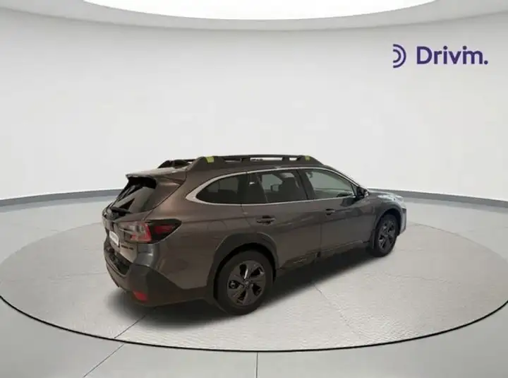 Subaru Legacy 2021, foto 6