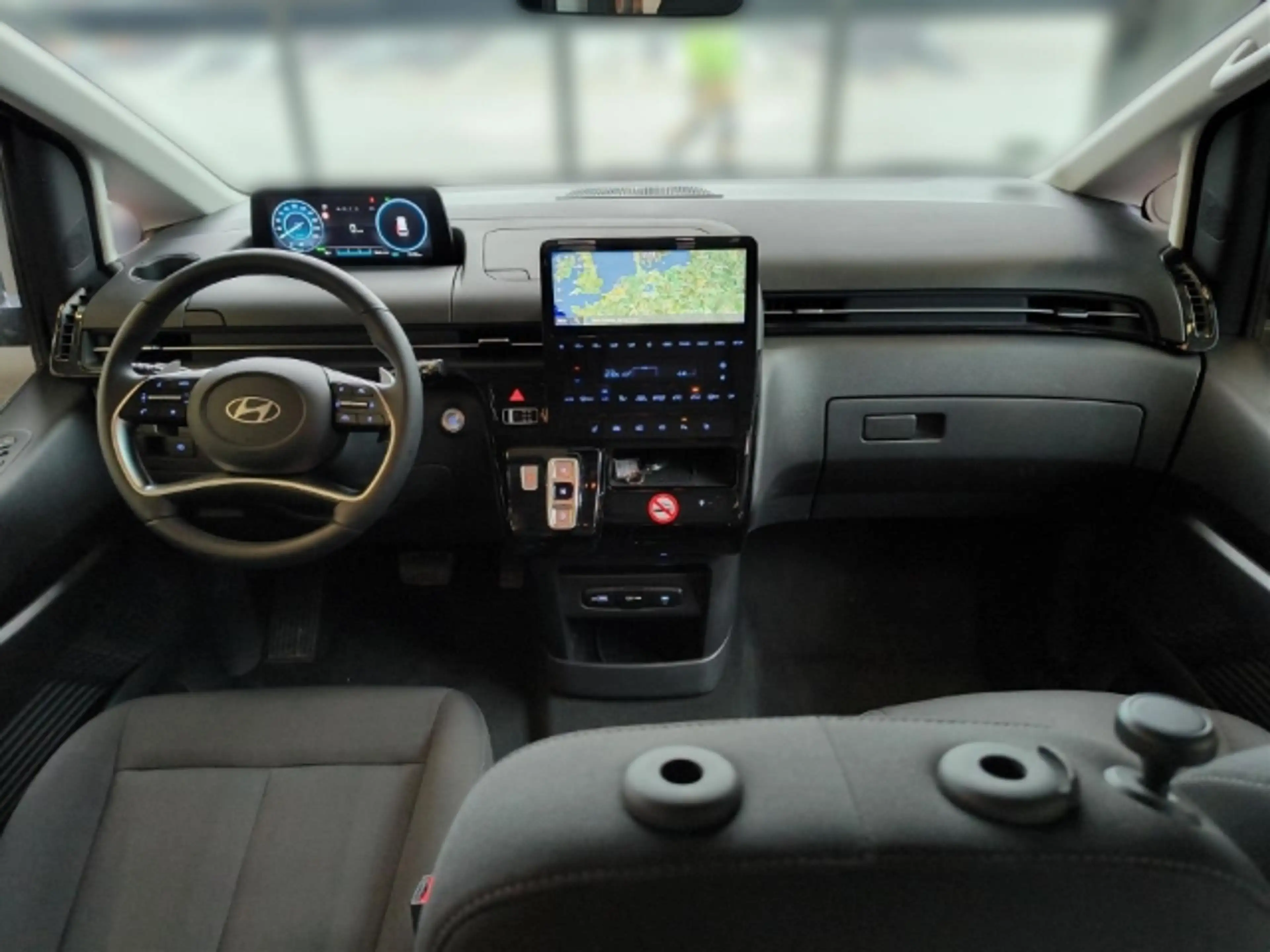 Hyundai STARIA Hybrid 2WD Trend 9-Sitzer Navi+Sitzheizung+Rückfah — photo 9