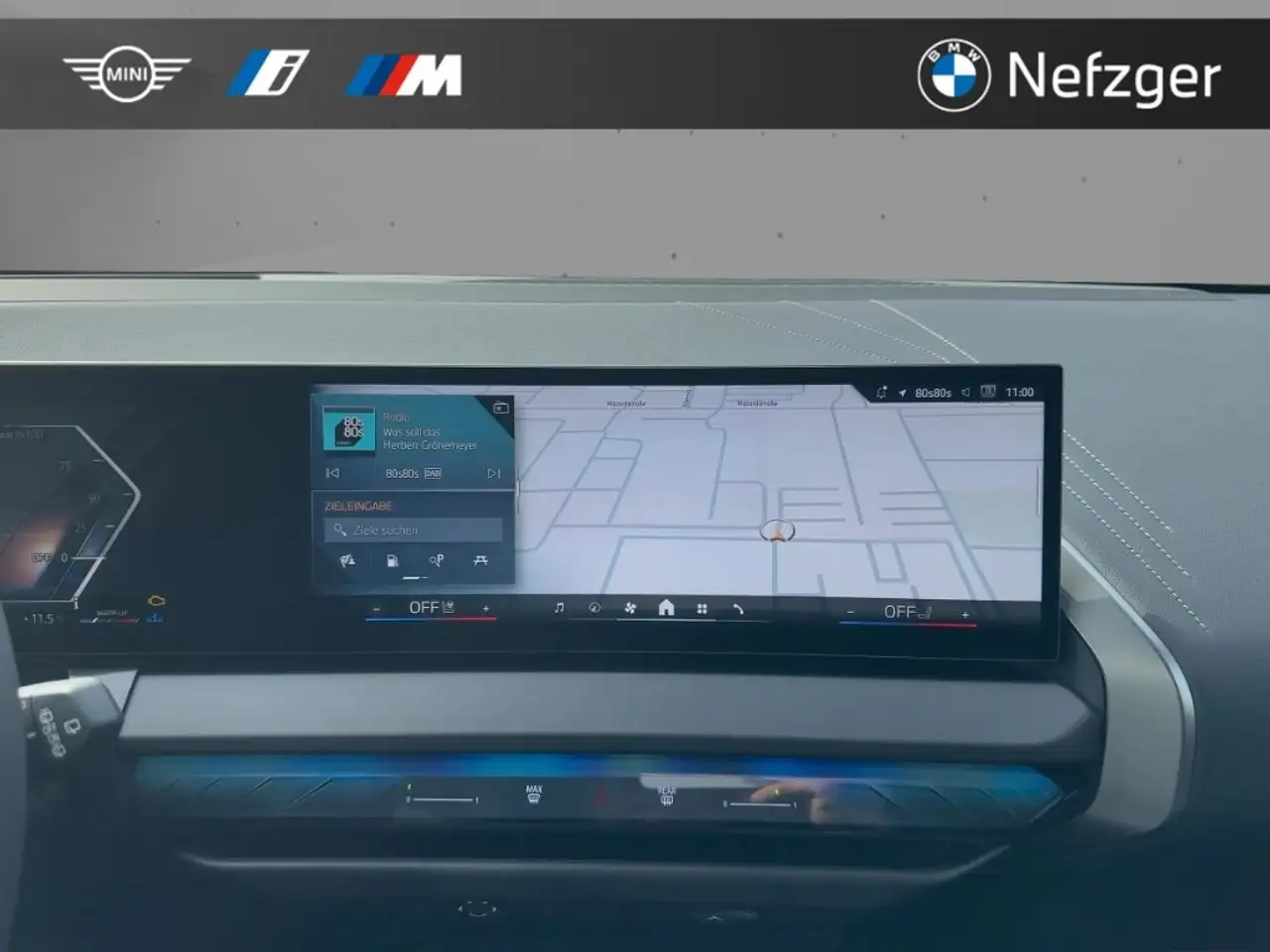 BMW X3 20 xDrive M Sport H&K LED AHK-klappbar 11