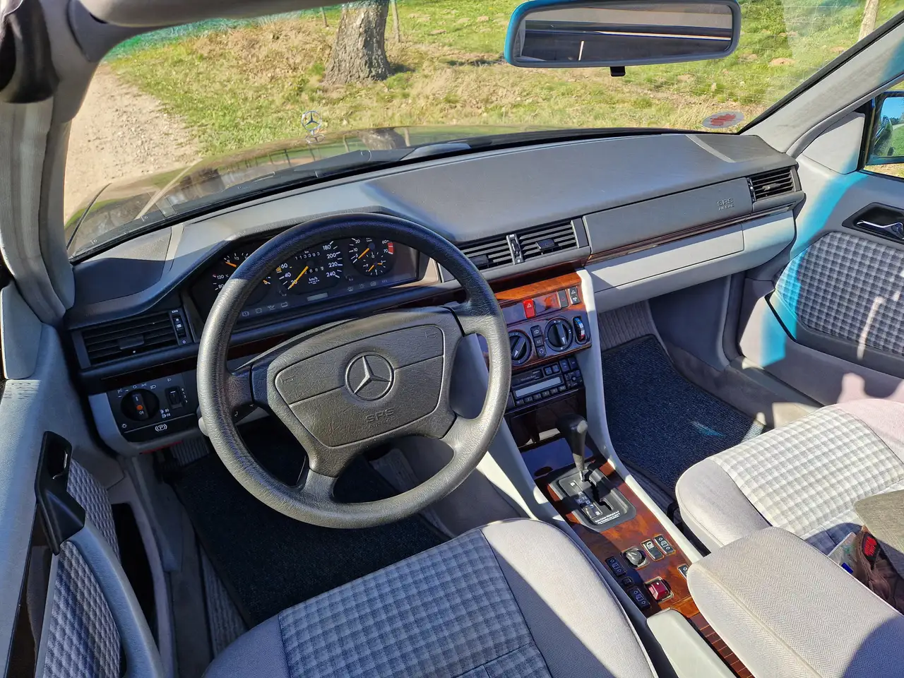 Mercedes-Benz E 200 E-Klasse, foto 5
