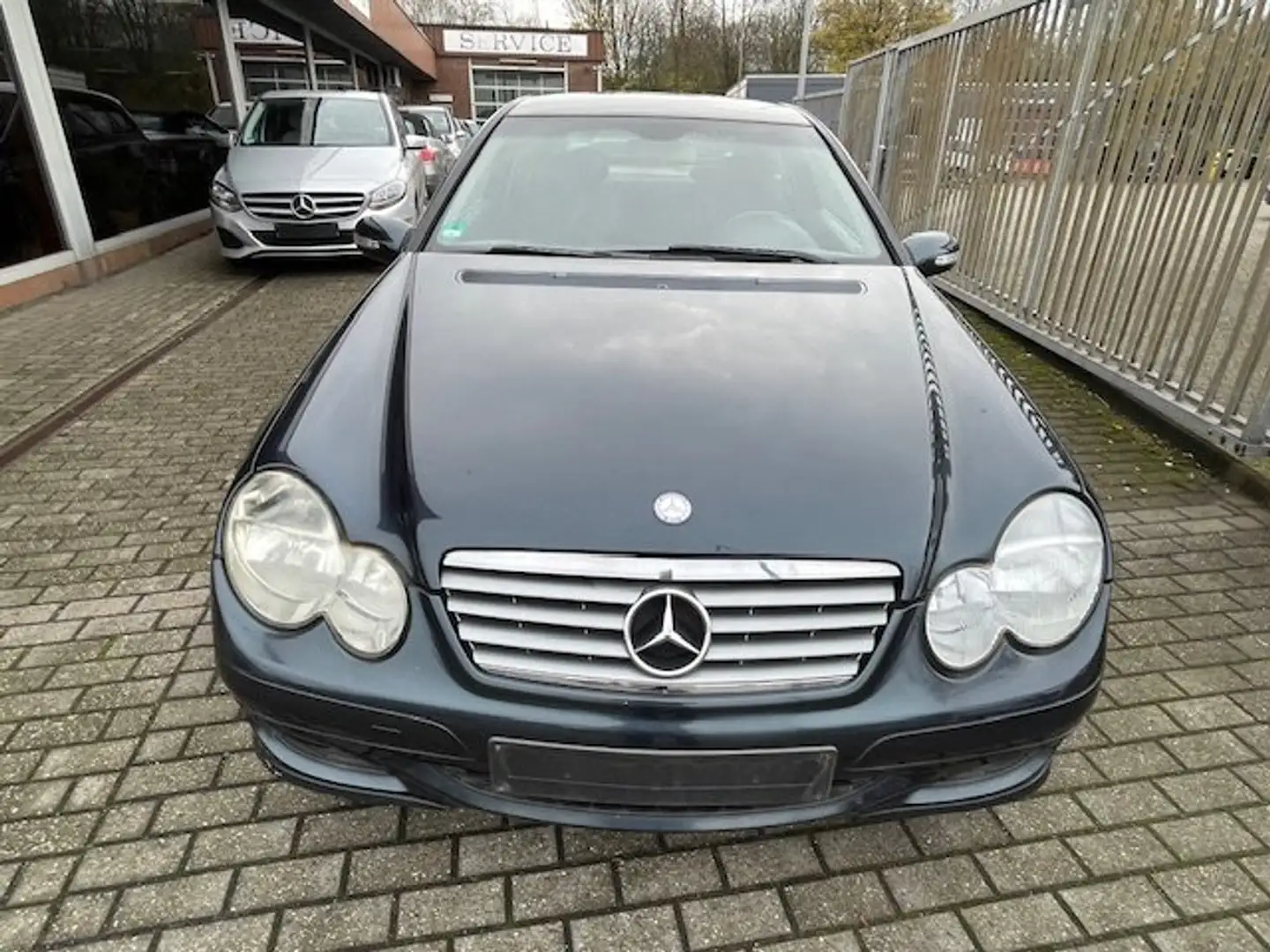 Mercedes-Benz C 200 C 200 Kompressor (203.742) - 2