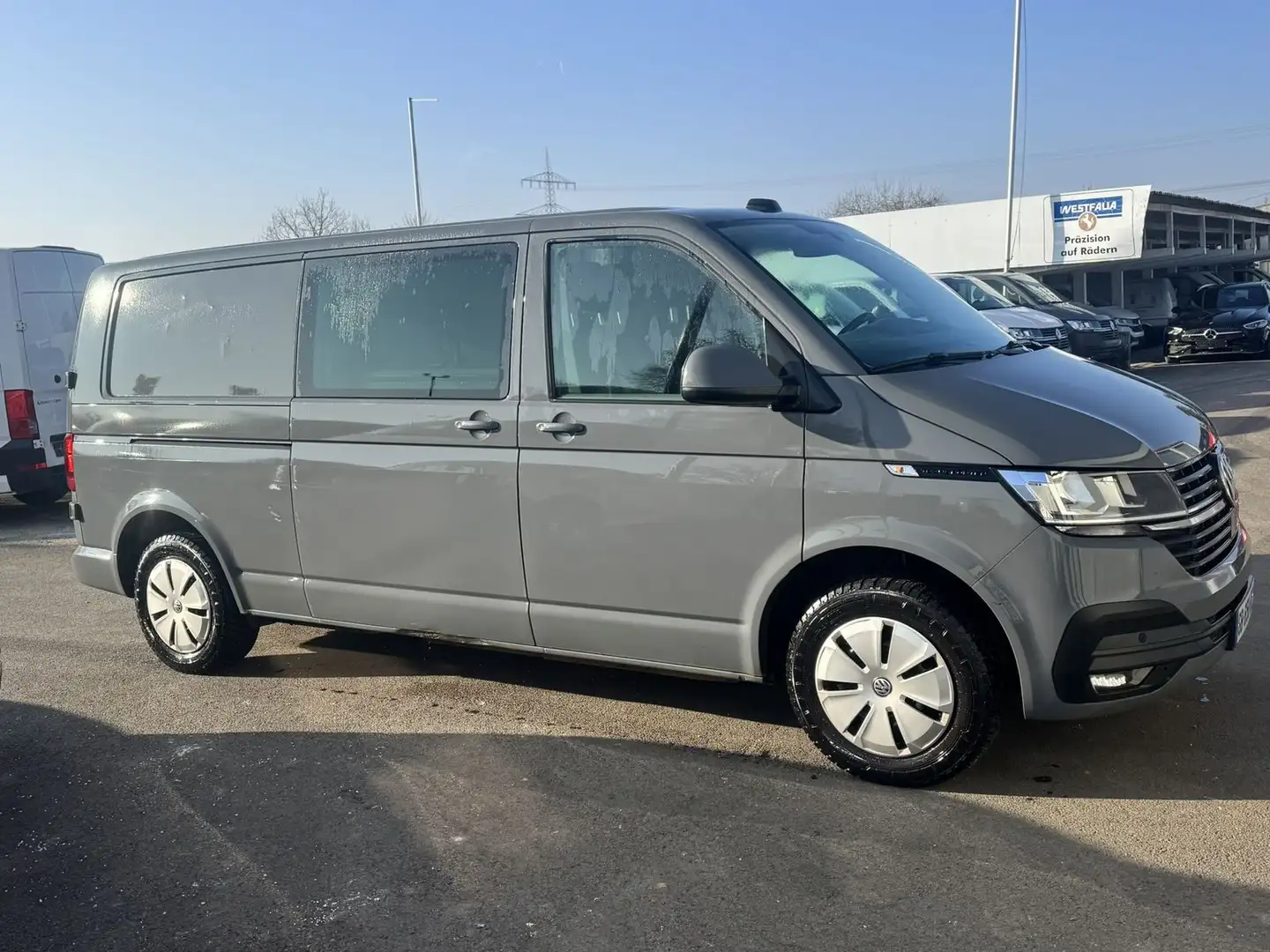 Volkswagen T6 Transporter 6.1 Kasten TDI LR Kamera*NAVI*MFL Grau - 2
