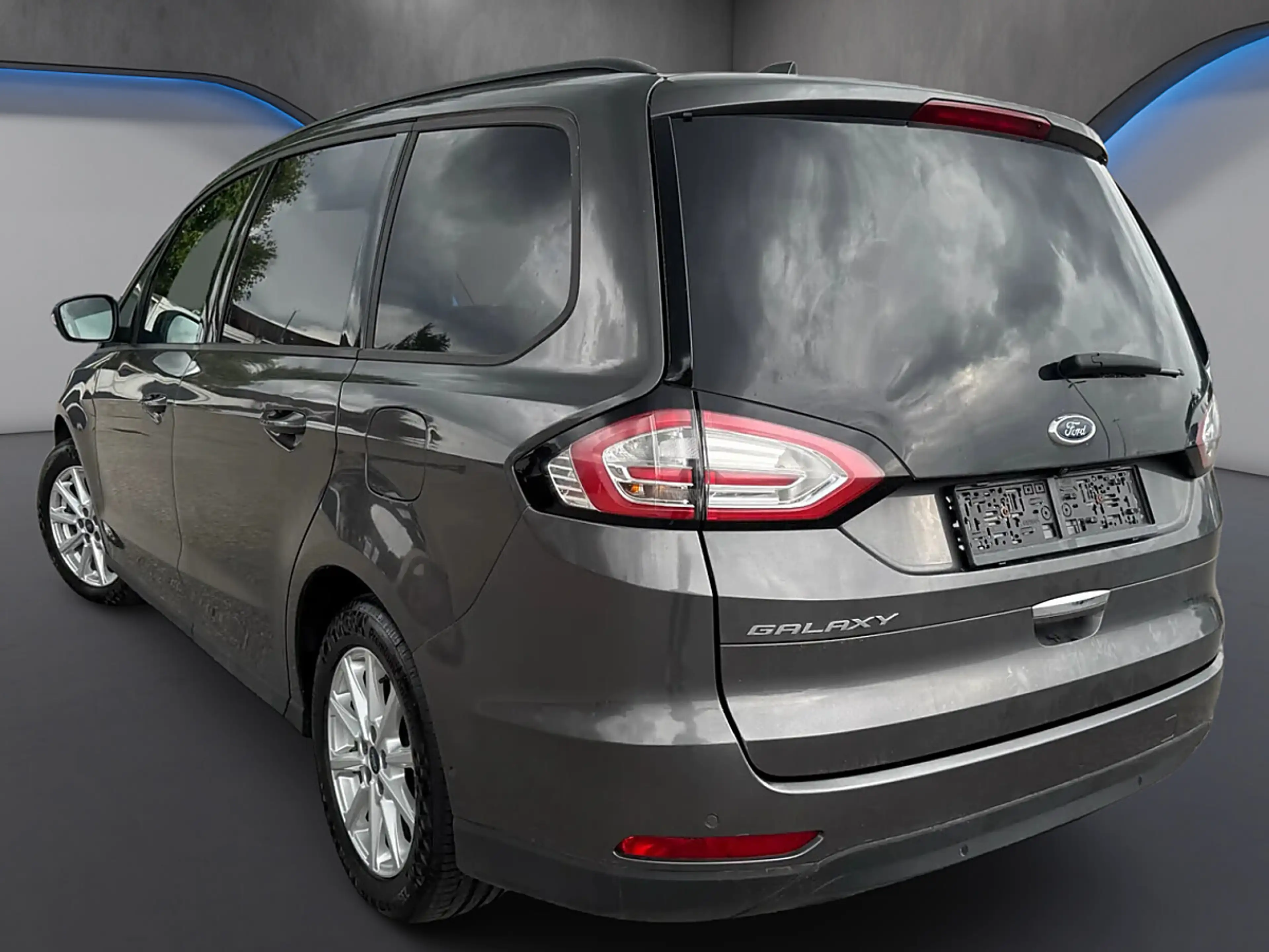Ford Galaxy 2,0 EcoBlue Trend AWD Aut. *GetriebeProblem* — photo 5
