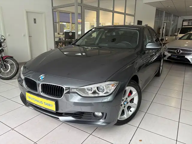 BMW 325 d Lim. F30 *NAVIGATION*AMBIENTE*