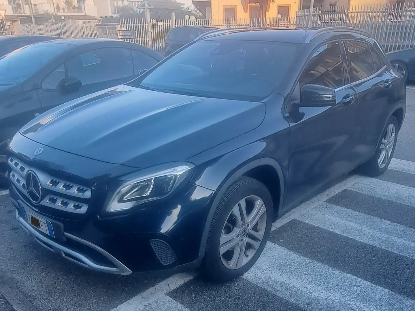 Mercedes-Benz GLA 180 GLA-X156 2017 d Sport auto Blu/Azzurro - 2
