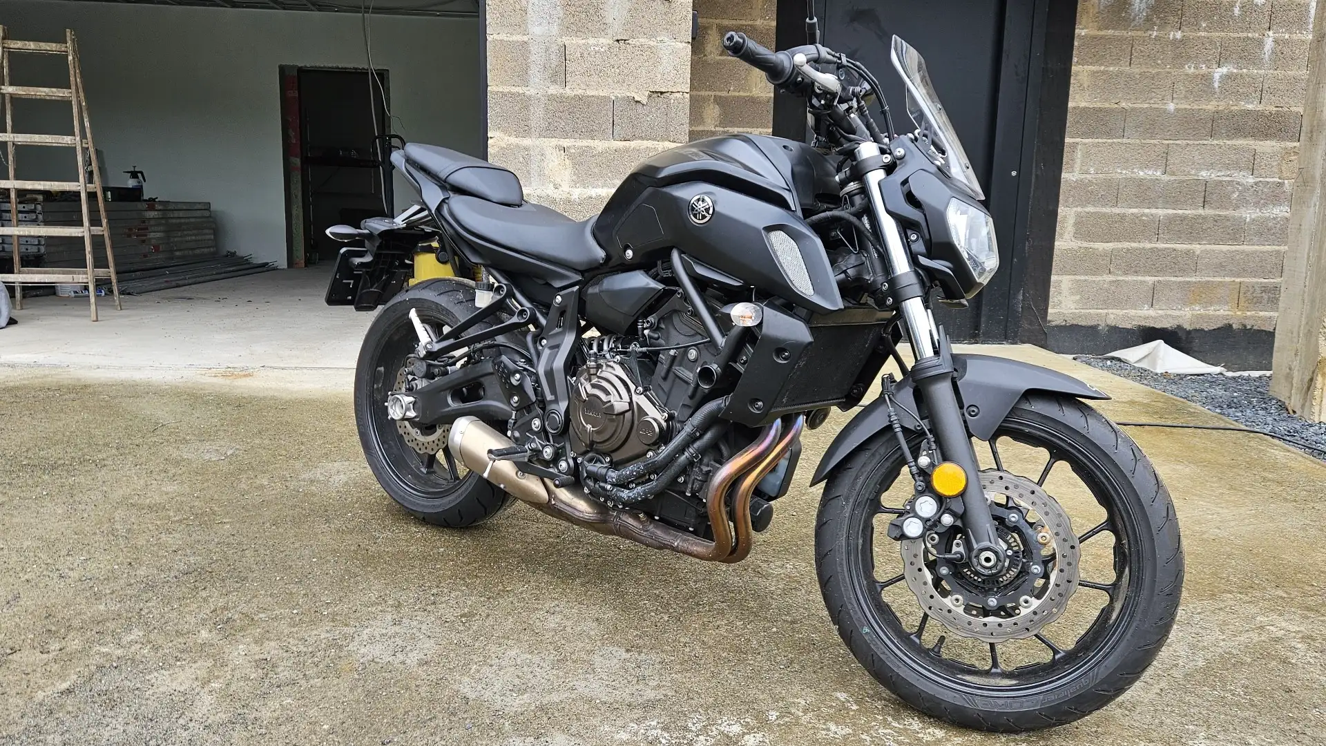 Yamaha MT-07 Noir - 2