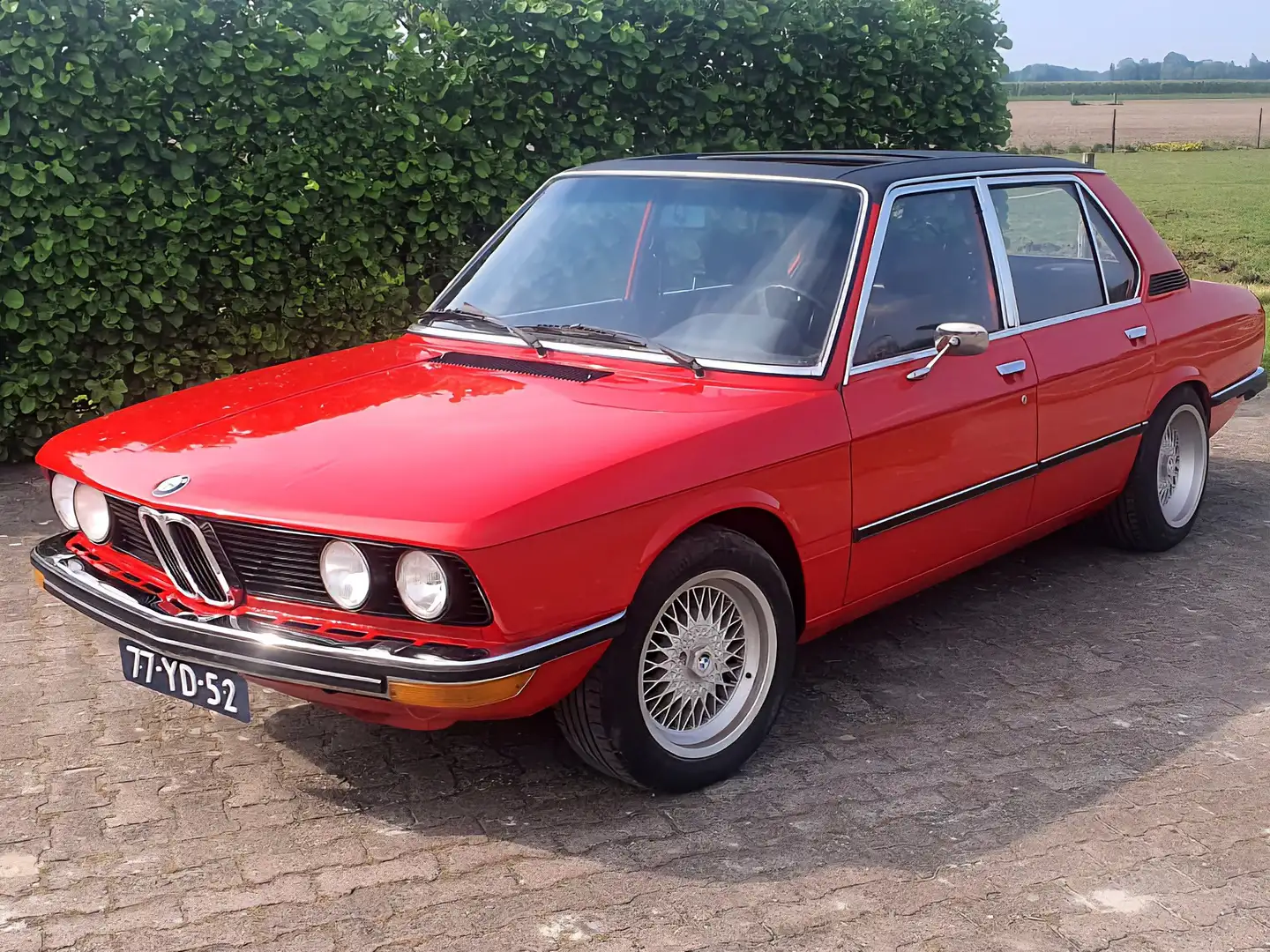 BMW 520 (LPG) Червоний - 2