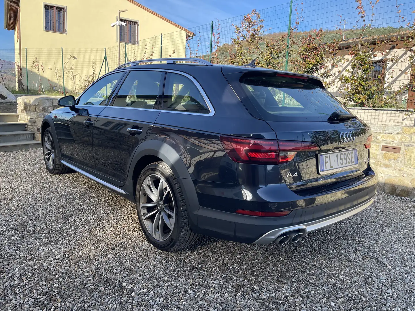 Audi A4 allroad - 2