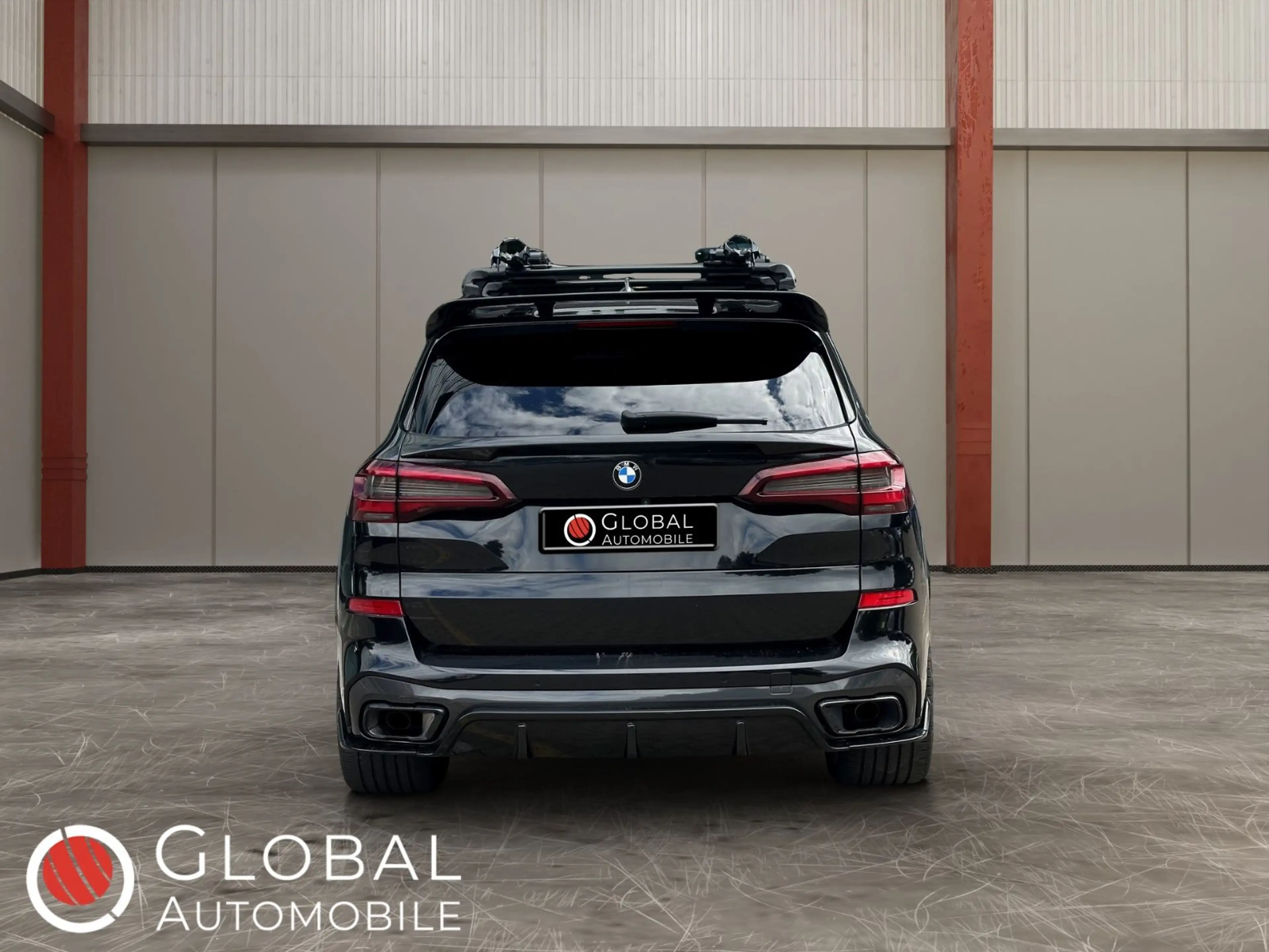 BMW X5 xDrive40i M Sport°LASER°PANO°MASS°HUD°H&K°LUF — photo 4