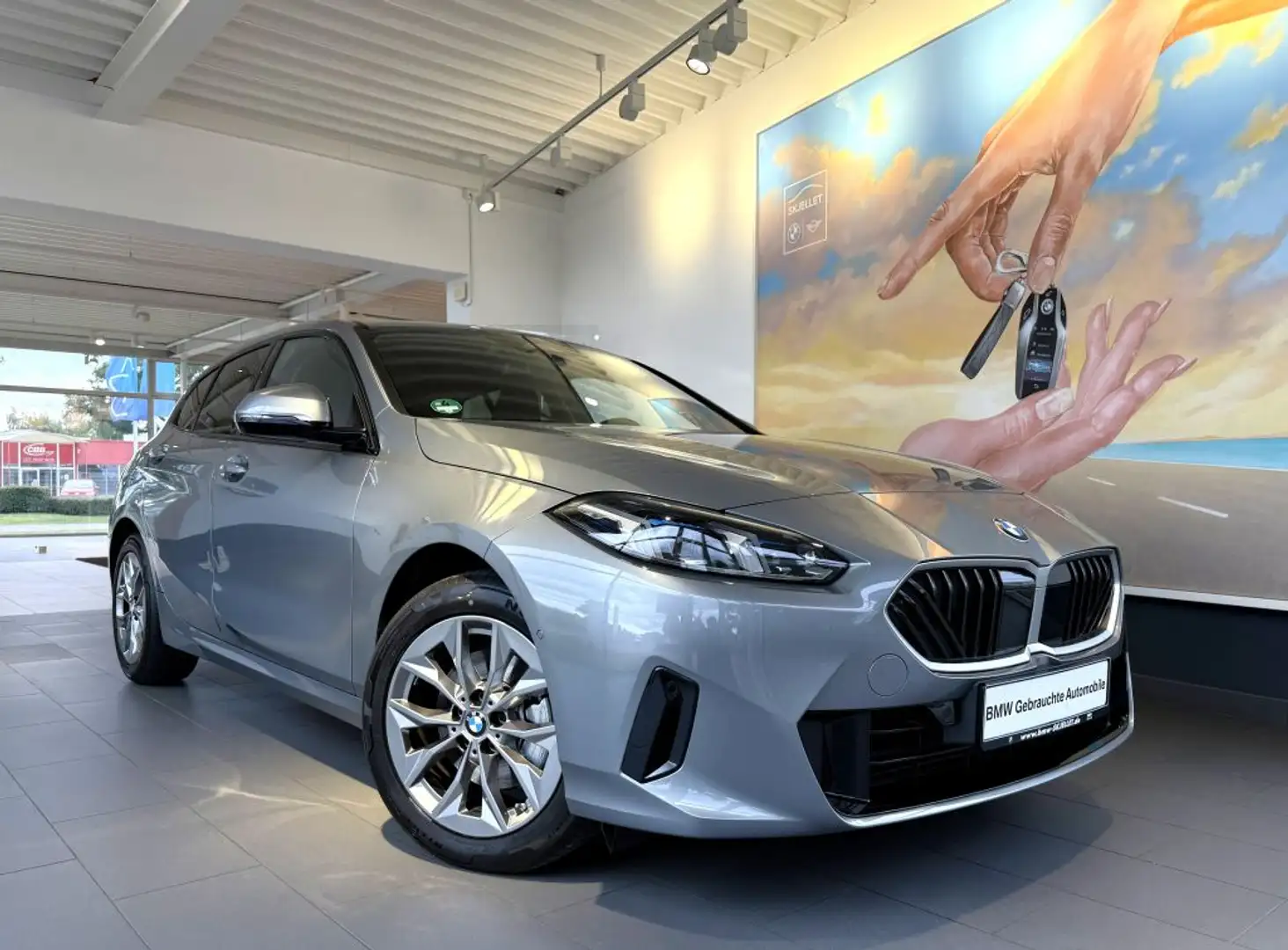 BMW 116 Aut. KOMF+KAM+adLED+NAVI+Lkrd&Sitzhz+TEMP+ Grau - 2