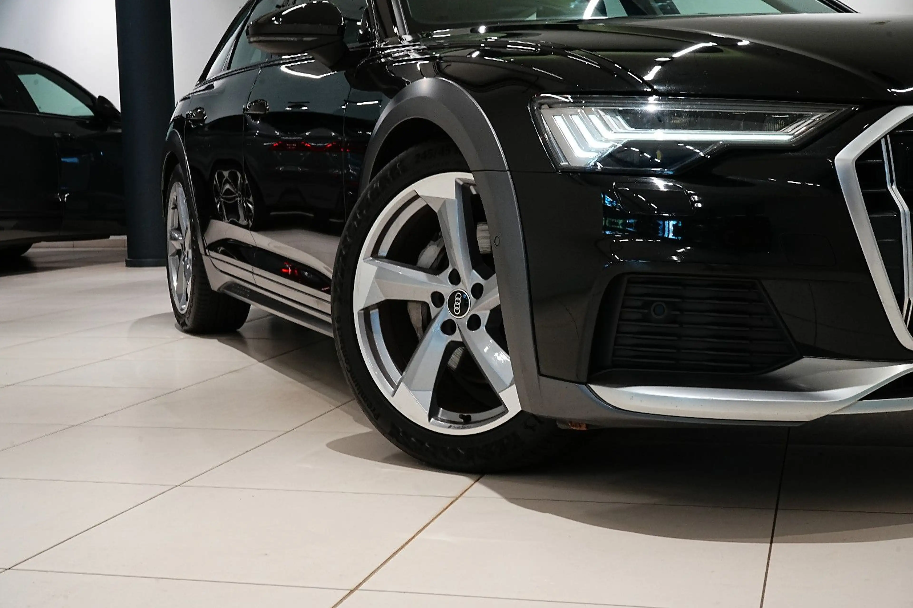 Audi A6 allroad 50|HUD|ACC|LUFT|MEMO|PANO|KAMERA|B&O| — photo 2