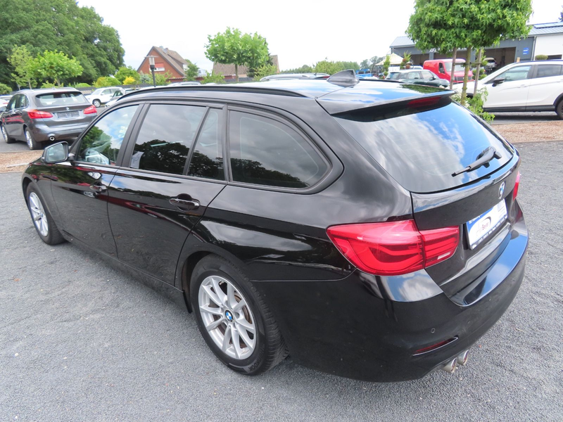 BMW 320 3 Touring 320 d Advantage  Autom. Leder Navi — photo 8