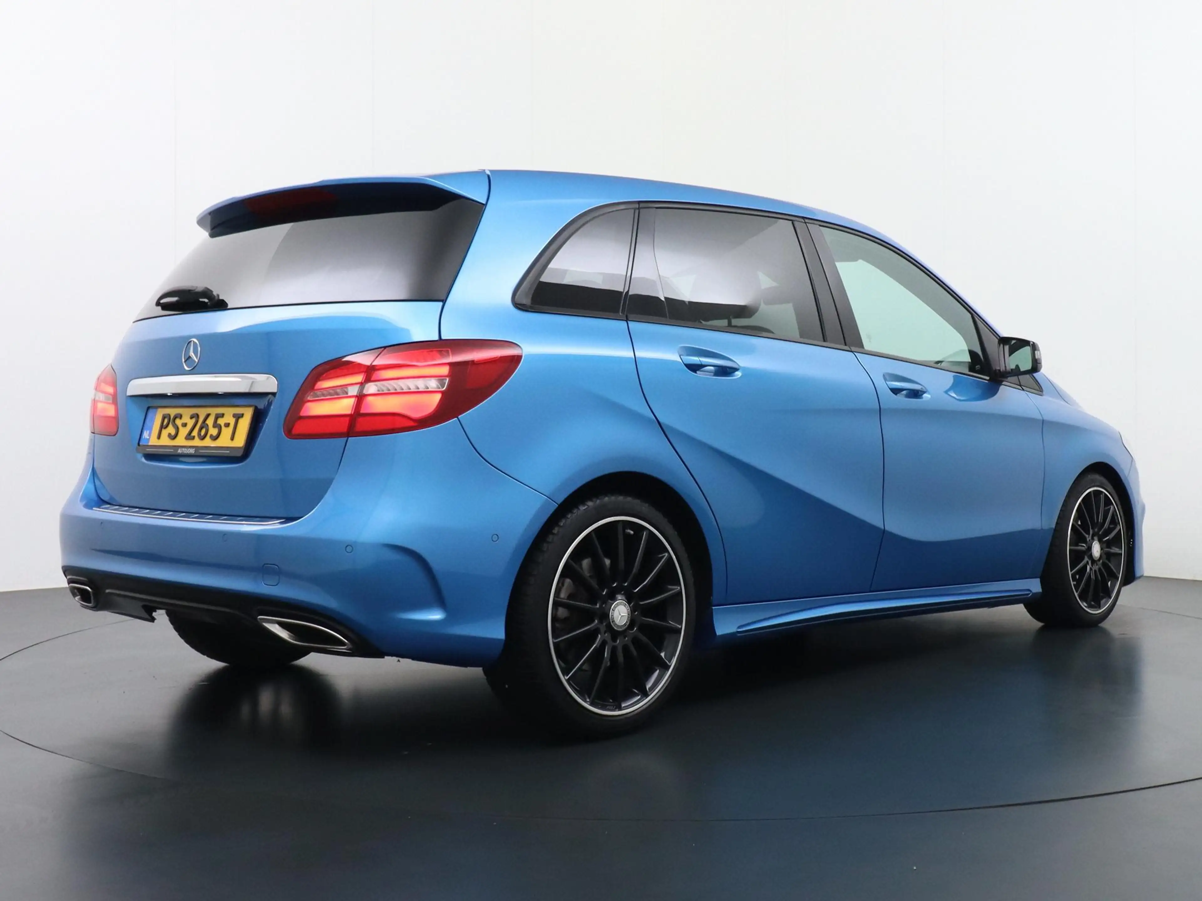 Mercedes-Benz B 250 4Matic Prestige AMG Styling Trekhaak 1500 KG Leder — photo 3