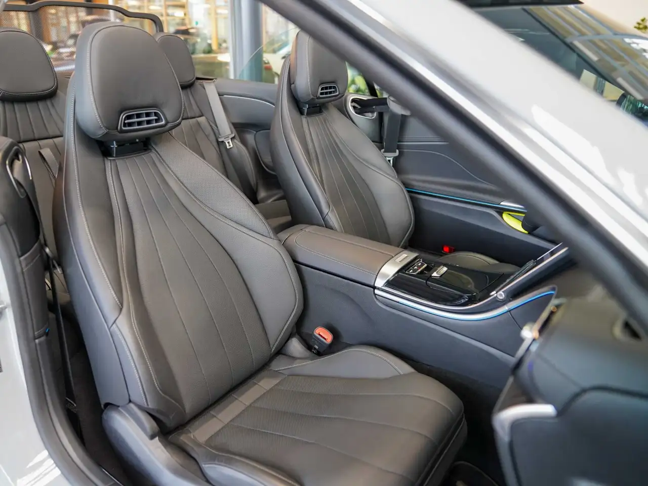 Mercedes-Benz CLE 220 CLE 220 d Cabrio AMG Line Night Leder Sitzklima 8