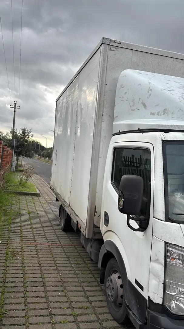 Nissan Cabstar - 2