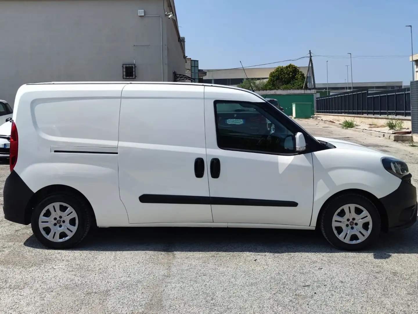 Fiat Doblo NEW MAXI 1.6 M-JET FURGONE SX - 2019 Weiß - 2