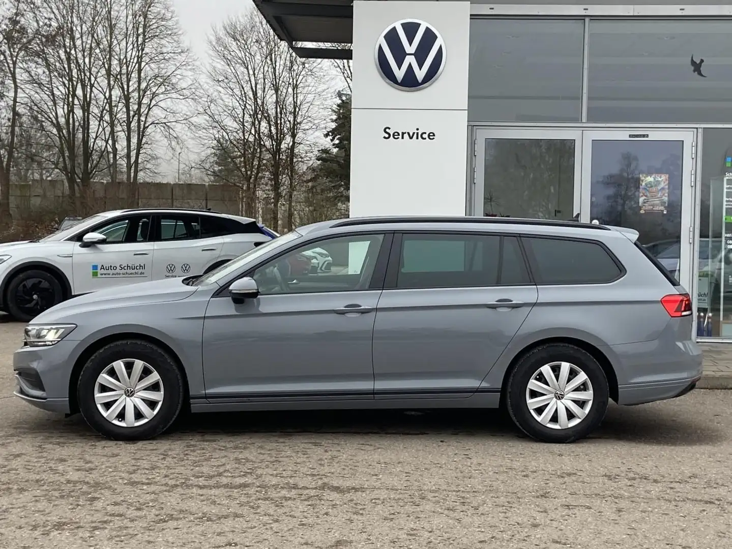 Volkswagen Passat Variant 1.5 TSI KAMERA+AHK+APP-CONNECT+EL Grau - 2