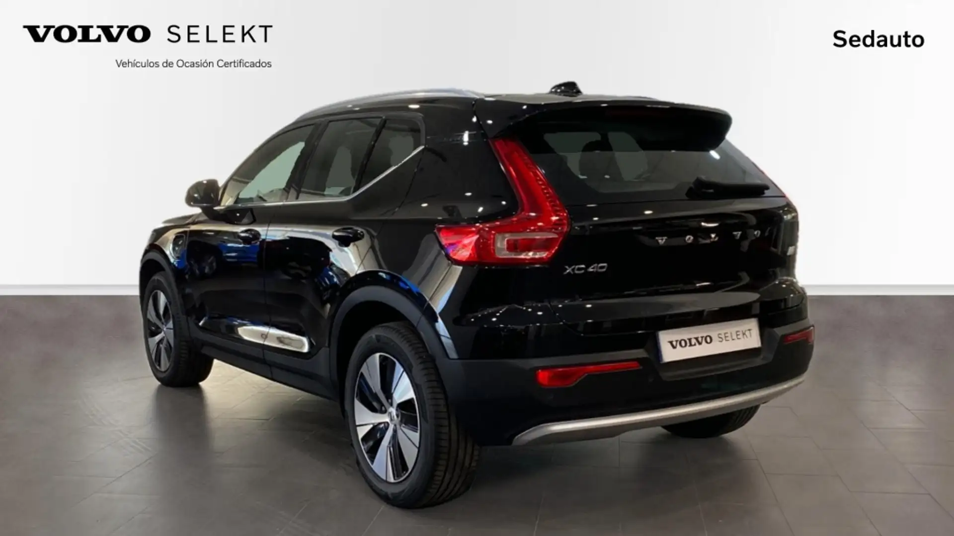 Volvo XC40 1.5 T4 PHEV RECHARGE ESSENTIAL DCT 5P - 2