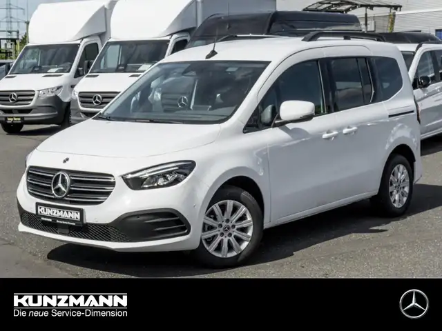 Mercedes-Benz Sonstige