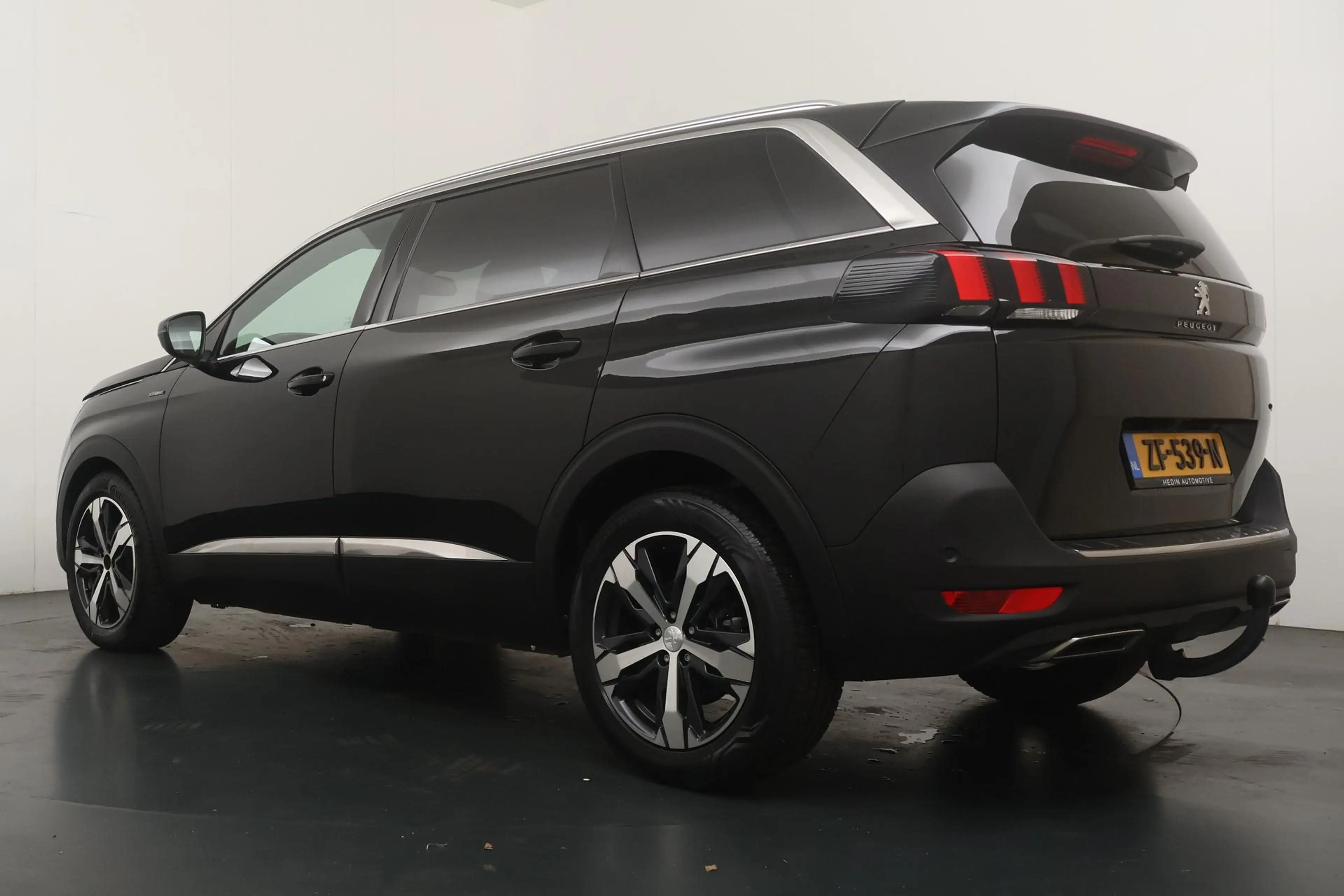 Peugeot 5008 1.6 165pk GT-Line | 7persoons | All season banden — photo 11
