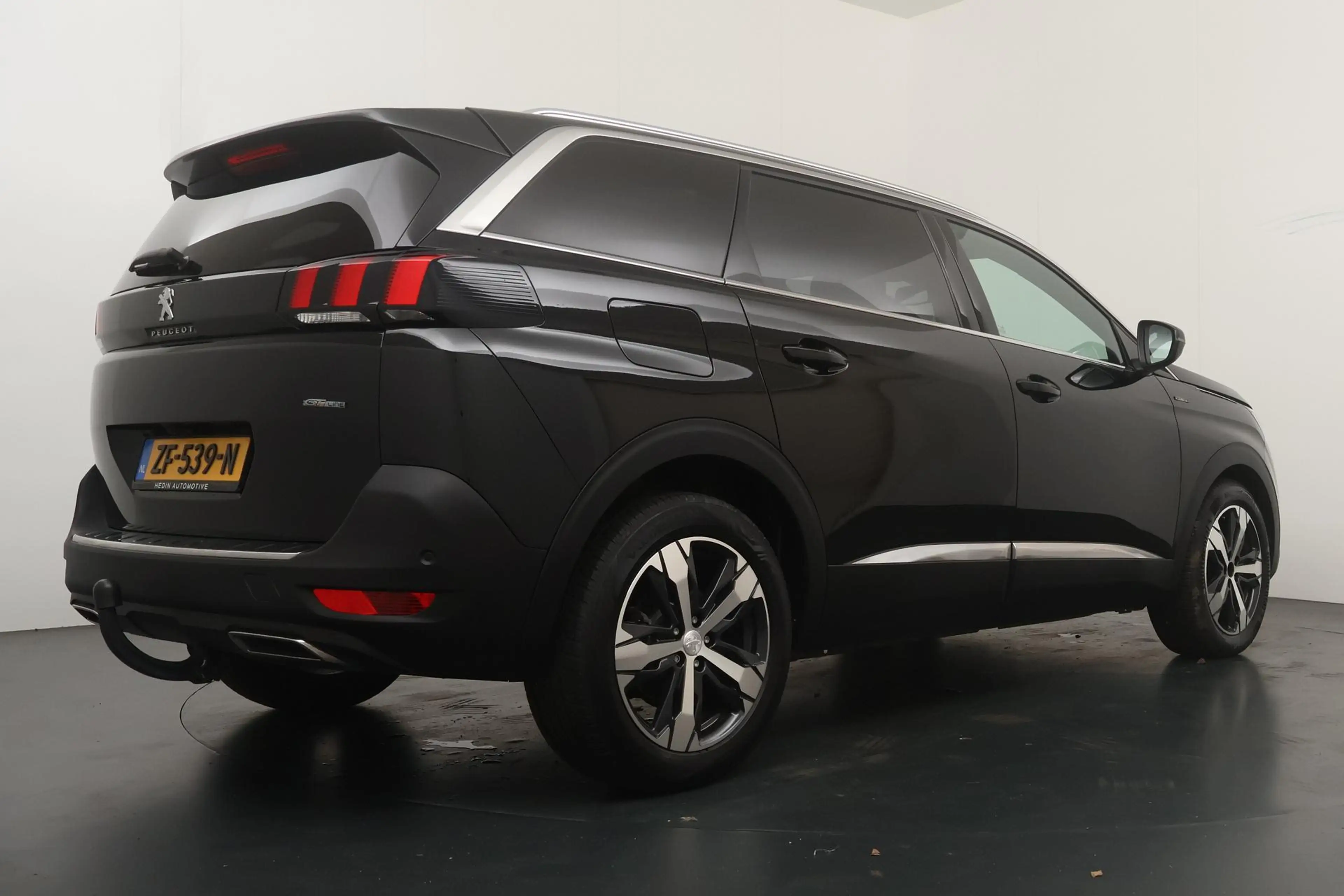 Peugeot 5008 1.6 165pk GT-Line | 7persoons | All season banden — photo 2