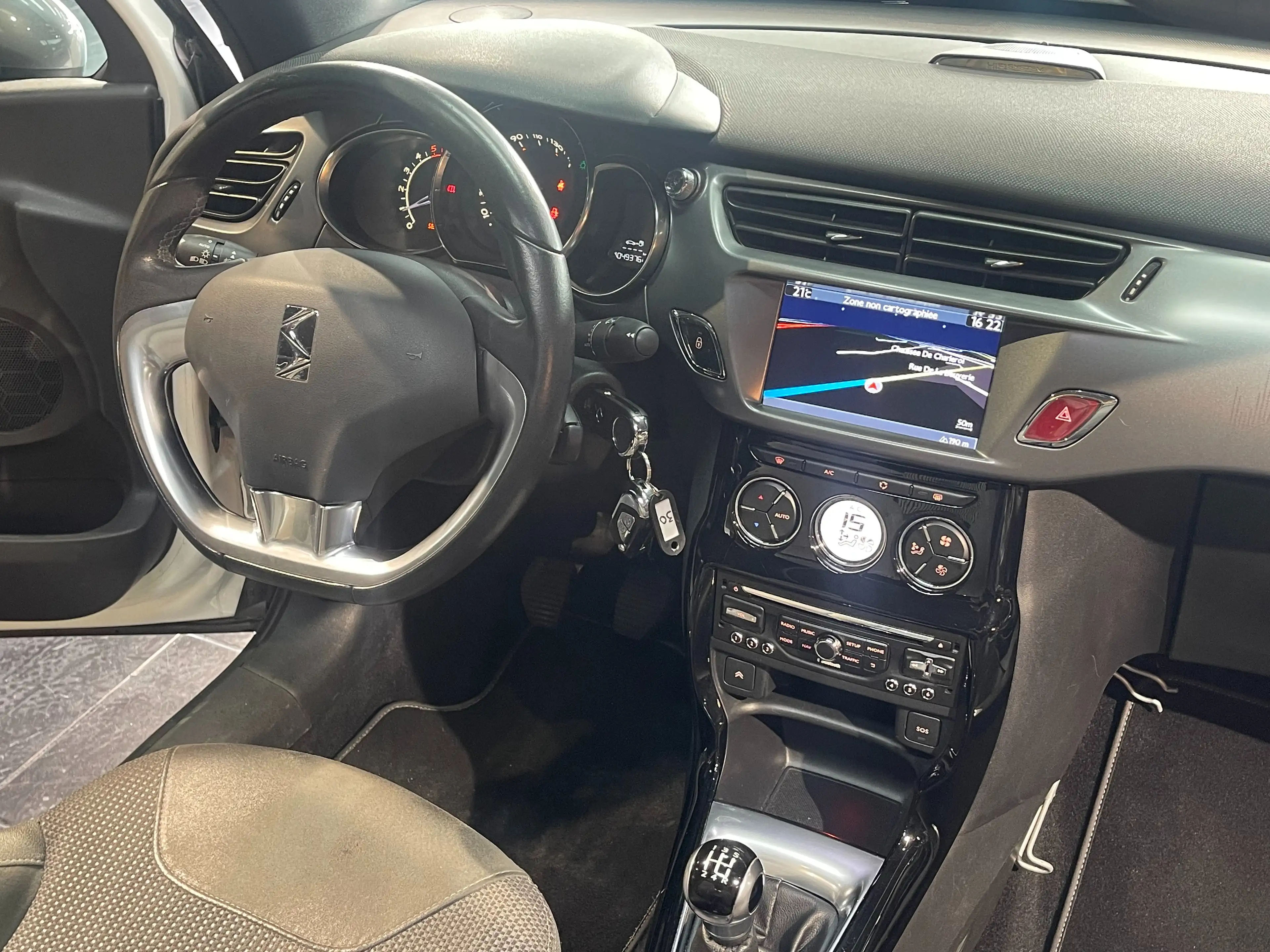 DS Automobiles DS 3 Cabrio 1.6 BlueHDi Limited Edition*GARANTIE 1AN — photo 8