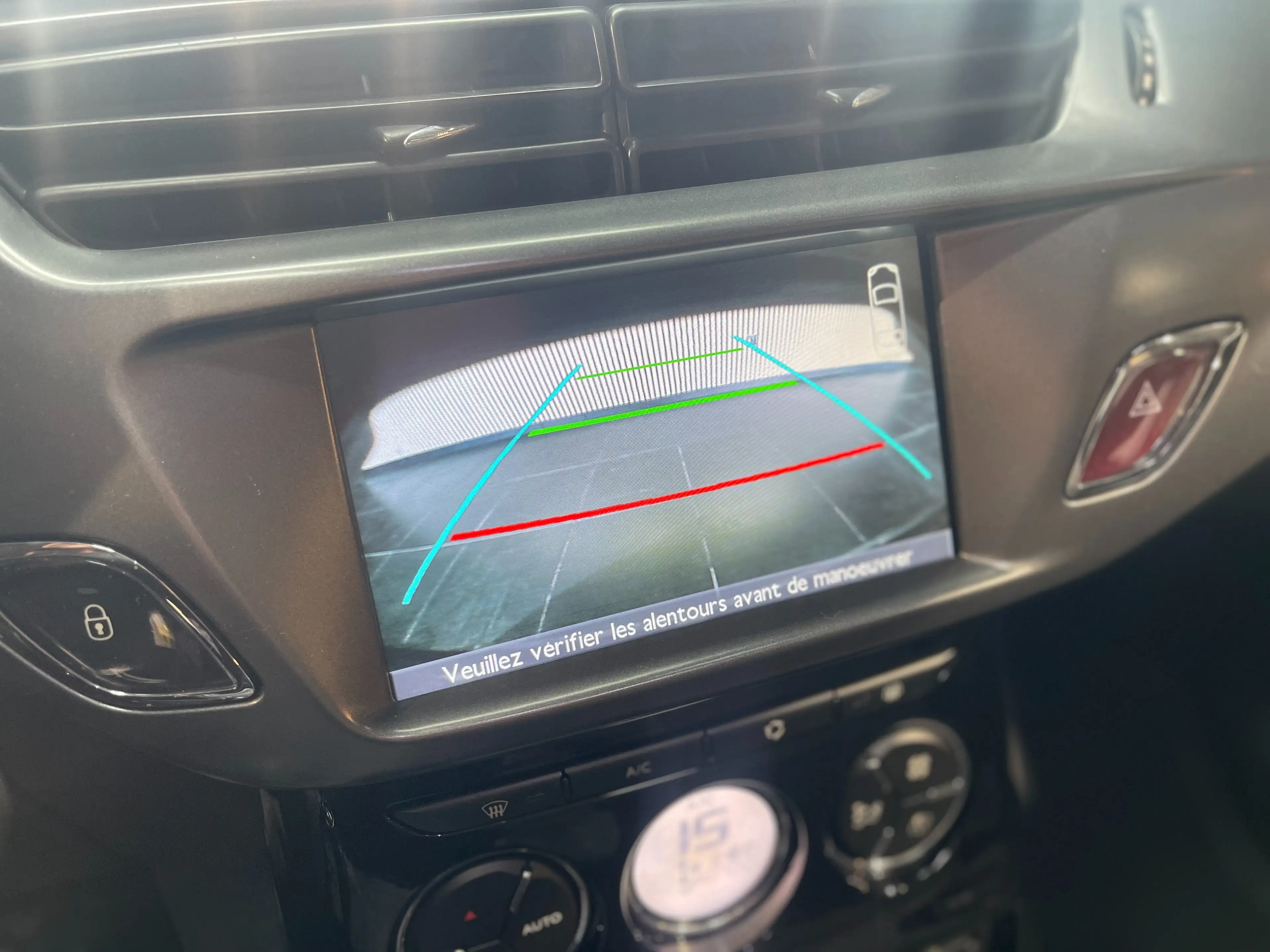 DS Automobiles DS 3 Cabrio 1.6 BlueHDi Limited Edition*GARANTIE 1AN — photo 10