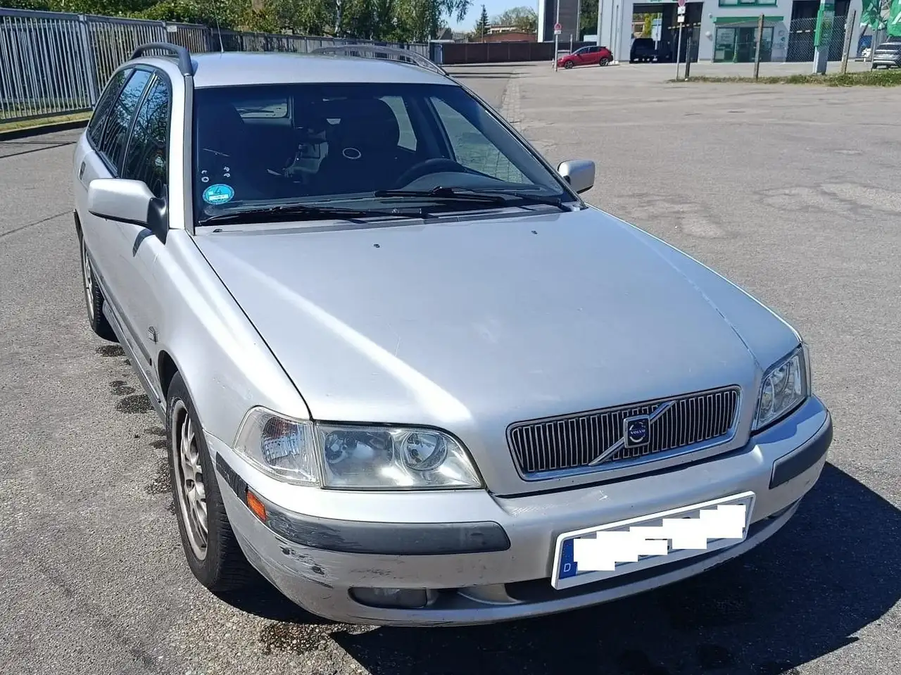 Volvo V40 2.0T, foto 3