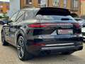 Porsche Cayenne Turbo 4.0 V8*SPORT-CHRONO*MATR*PANO*GRNT Schwarz - thumbnail 13